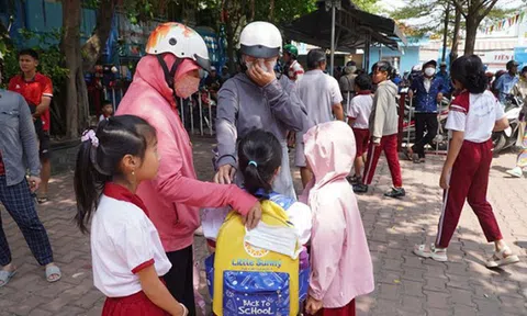 Vụ 200 học sinh nghi bị ngộ độc: 22 trường cùng sử dụng một đơn vị cung cấp suất ăn