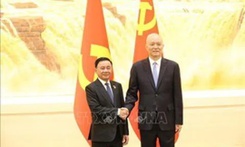 Cùng xây dựng nền tảng vật chất vững chắc cho quan hệ song phương Việt-Trung