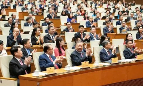 Dấu ấn Kỳ họp thứ Nhất: Kiện toàn nhân sự cấp cao, bước khởi đầu mang tính quyết định