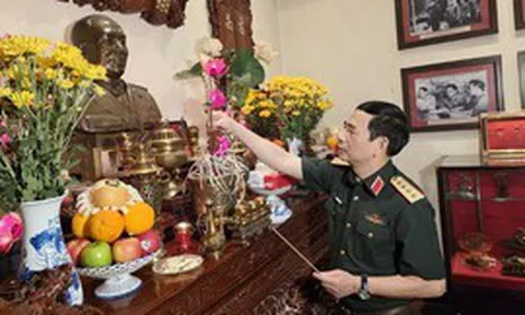 Phó Thủ tướng Chính phủ, Bộ trưởng Bộ Quốc phòng Phan Văn Giang tri ân các đồng chí nguyên lãnh đạo Đảng, Nhà nước, Quân đội