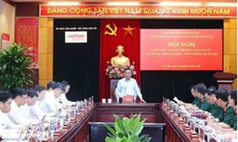 Đoàn kiểm tra số 12 làm việc với Ban Thường vụ Đảng ủy Tập đoàn Viettel