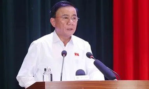 Thường trực Ban Bí thư Trần Cẩm Tú tiếp xúc cử tri tại Đà Nẵng