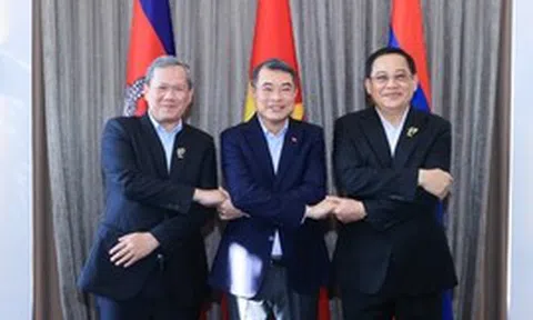 Biến 'gần gũi địa lý' thành 'lợi thế gắn kết chiến lược' giữa 3 nước Việt Nam, Campuchia, Lào