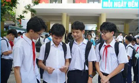 Chọn trường vì đồng phục "đẹp như trường quốc tế", nhiều học sinh lớp 9 khiến phụ huynh đau đầu
