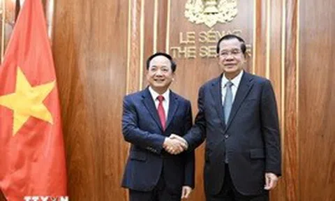 Trưởng Ban Tuyên giáo và Dân vận Trung ương thăm làm việc tại Campuchia