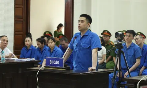 Bùi Đình Khánh quanh co, chối tội tại toà: “Không biết người bị bắn là công an”