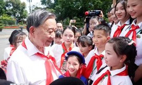 Tổng Bí thư, Chủ tịch nước Tô Lâm gặp mặt 85 đội viên tiêu biểu toàn quốc