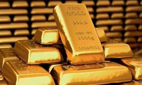 Giá vàng hôm nay (18/5): Giá vàng thế giới lao dốc, vàng trong nước mất mốc 160 triệu đồng/lượng