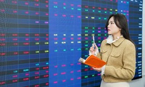 VN-Index rung lắc mạnh, khuyến nghị chốt lời từng phần và hạn chế mua mới