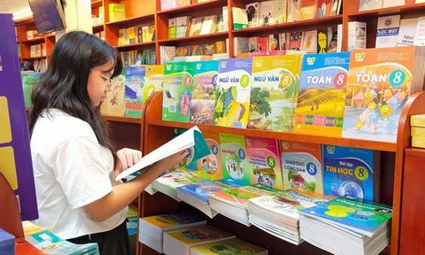 NXBGDVN công bố bảng giá sách giáo khoa năm học 2026-2027