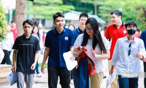 Đáp án môn Toán thi tốt nghiệp THPT 2026 nhanh nhất, đầy đủ nhất mã đề 0120
