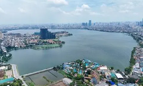 Yêu cầu làm rõ trách nhiệm việc chậm triển khai dự án cải tạo Hồ Tây