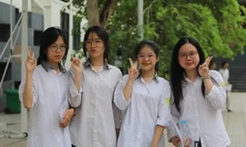 Đề thi các môn tự chọn: Chú trọng hiểu bản chất, giảm học thuộc