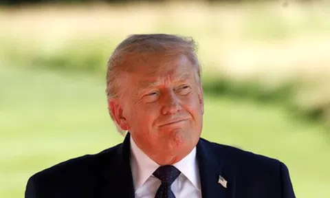 Ông Trump kỳ vọng ngừng bắn trên mọi mặt trận, Iran tuyên bố cứng rắn về chương trình tên lửa