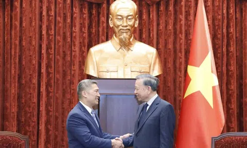Tổng Bí thư, Chủ tịch nước Tô Lâm tiếp Quyền Bộ trưởng Hải quân Hoa Kỳ Hùng Cao