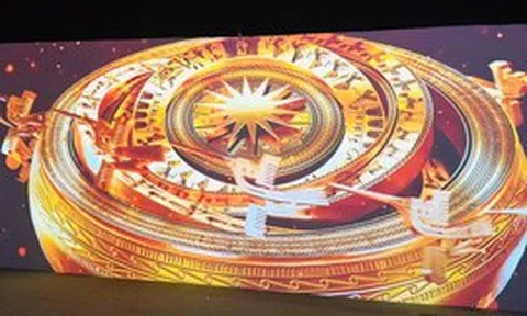 Triển lãm 'Giao thời': Khám phá những giá trị văn hóa qua 3D Mapping