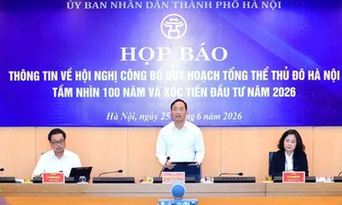 Hà Nội thông tin chính thức vụ yêu cầu cụ 97 tuổi đến phường làm thủ tục hành chính