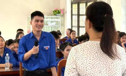 Đà Nẵng trang bị "lá chắn" pháp luật giúp thanh niên nhận diện tin giả trên mạng