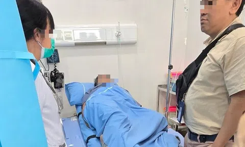 Người đàn ông 30 tuổi tử vong sau khi nôn ói, bác sĩ cảnh báo "chớ ăn 2 món này"