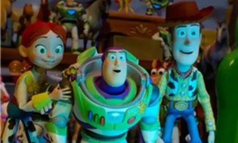 Disney khởi sắc nhờ công viên hút khách và 'Toy Story 5'