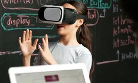 Đưa AI vào trường học: Không để công nghệ làm thay việc học