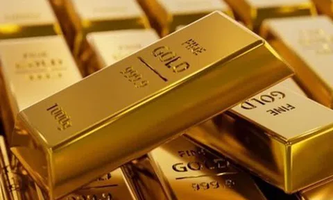 Giá vàng hôm nay (24/10): Vàng thế giới rơi tự do