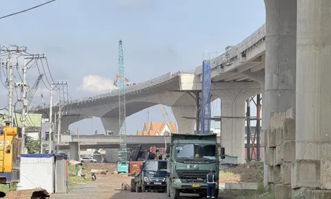 Toàn cảnh công trường nút giao phức tạp nhất Vành đai 3 Tp.HCM nhìn từ trên cao