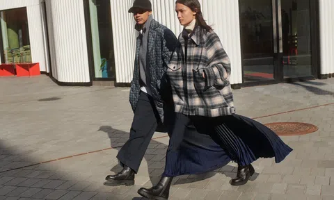 UNIQLO kết hợp cùng nhà thiết kế Clare Waight Keller giới thiệu Bộ sưu tập UNIQLO : C từ ggày 15 tháng 09