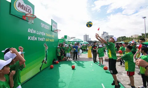 Nestlé MILO đồng hành cùng Lễ phát động toàn dân tập luyện môn bơi phòng, chống đuối nước năm 2024
